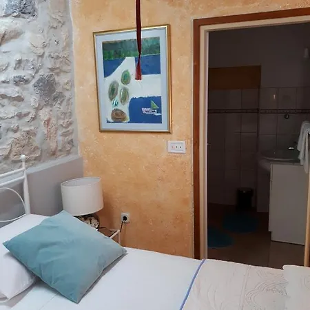 Juric * Skradin