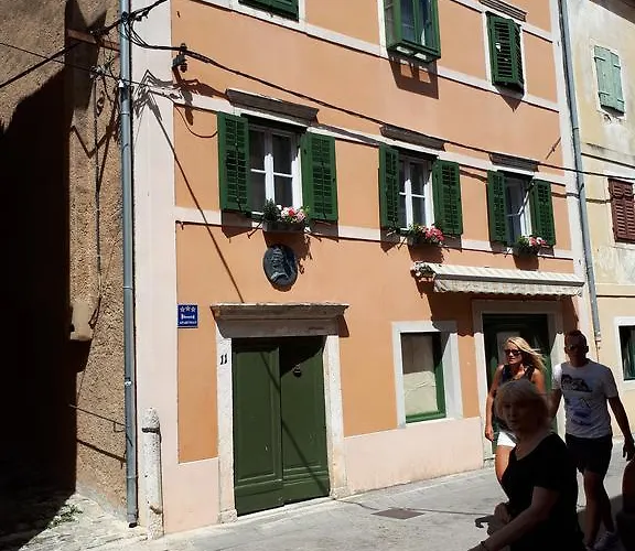 דירה Juric סקארדין